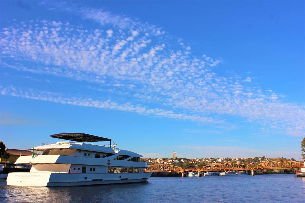 navio homero Krähenbühl carlos nascimento interior são paulo