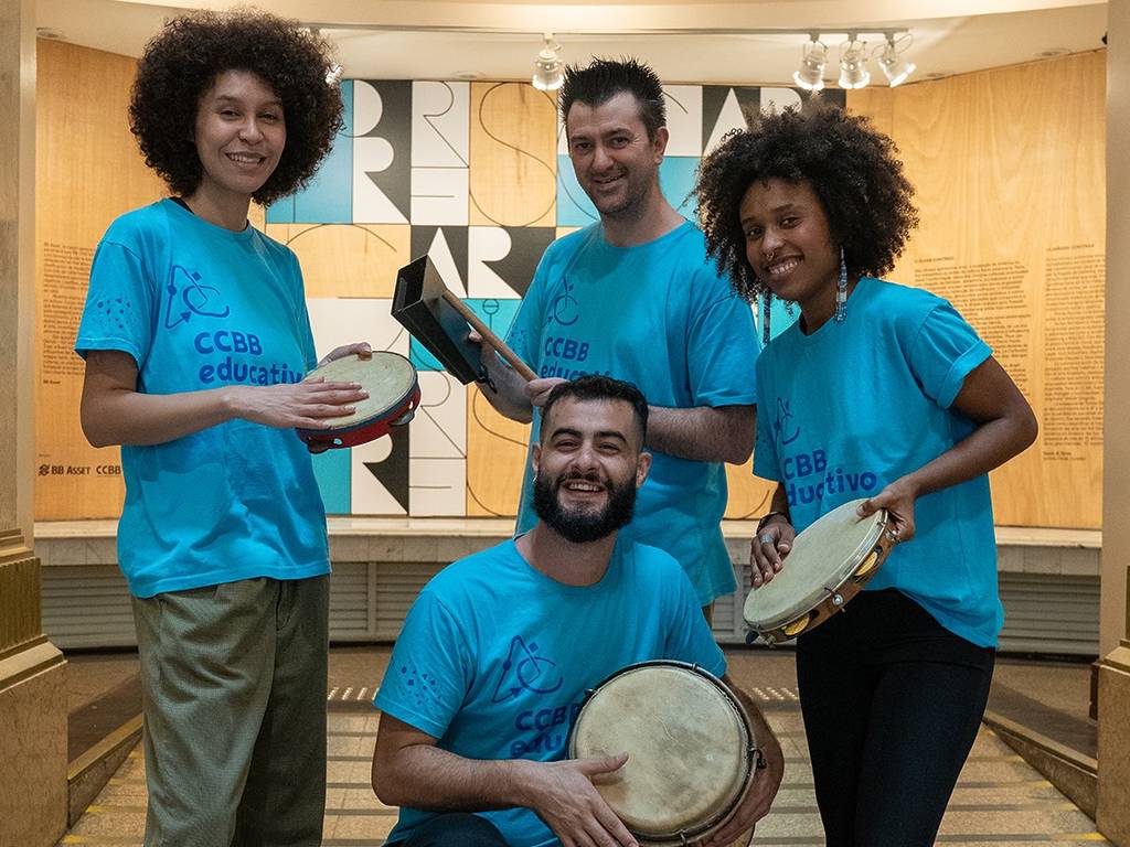 Lugares para fugir do Carnaval em SP: CCBB organiza bailinho infantil de carnaval e oficina de construção de instrumentos
