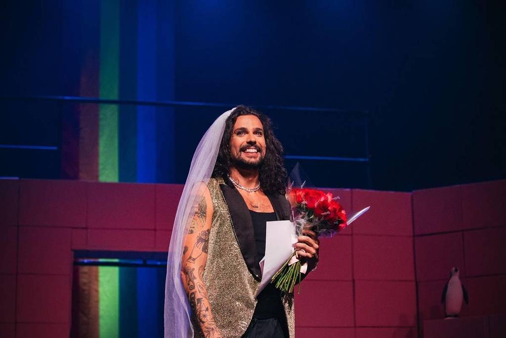 Intenso - meu retorno de Saturno teatro são paulo em abril