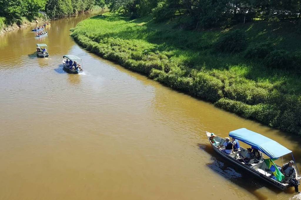 procissão fluvial nossa senhora aparecida laranjal paulista rio tietê sorocaba interior sp