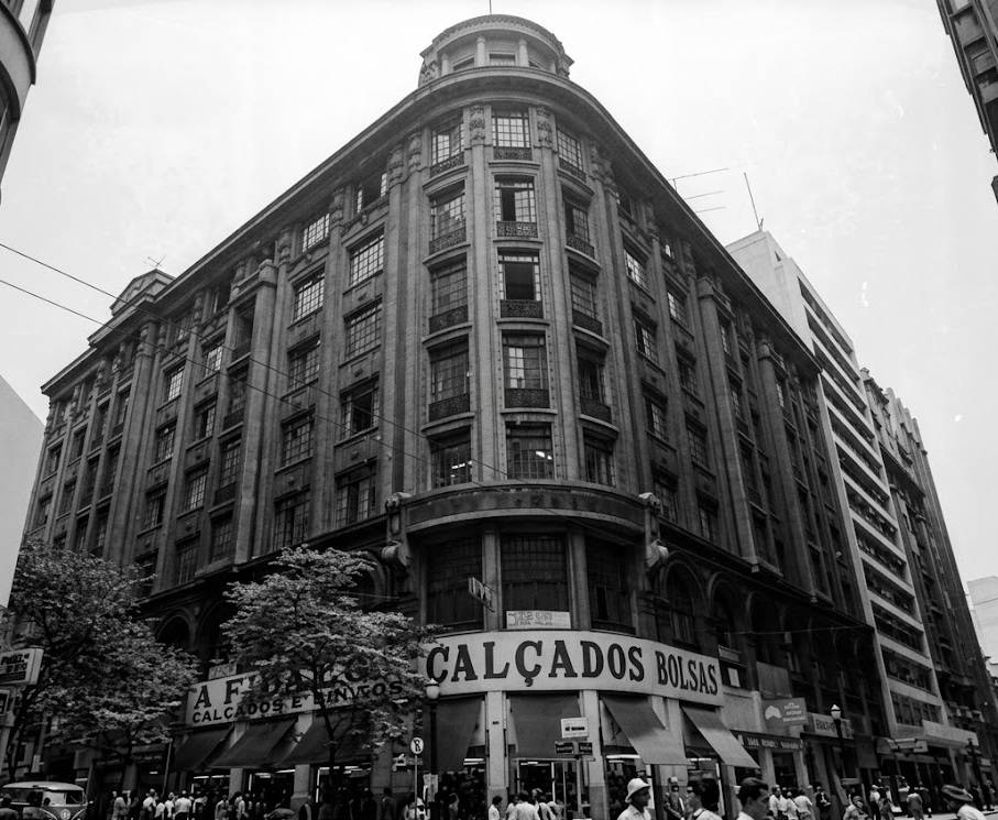 A Fidalga Shoes and Handbags—São Paulo’s oldest shoe store in the historic downtown
