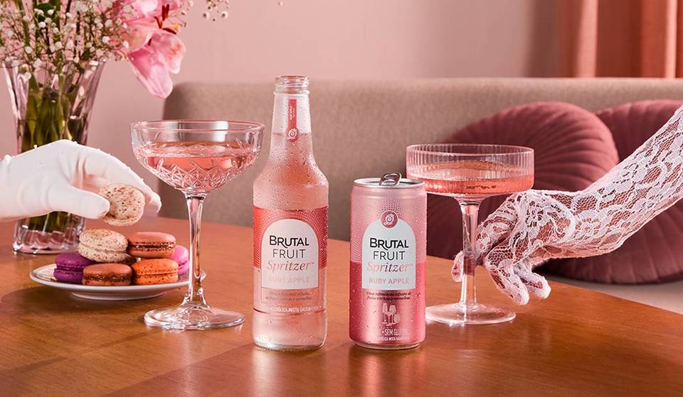 Milhares de velas e um brinde exclusivo! “Candlelight: O Melhor de Bridgerton” ganha edição especial com degustação de Brutal Fruit em São Paulo