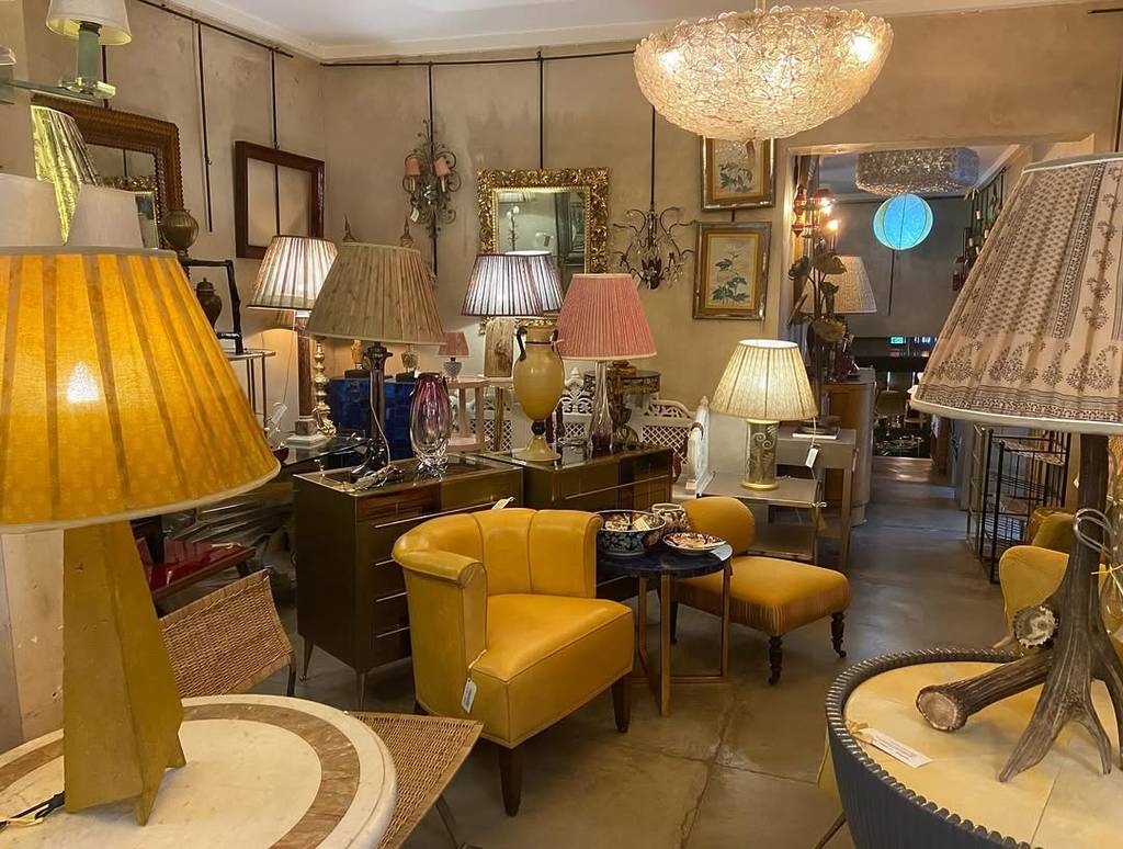 Antique fairs in São Paulo