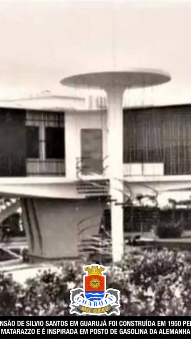 Valorada en 15 millones de reales, la mansión de un icono de la tele brasileña en la costa de São Paulo tiene una arquitectura inspirada en una gasolinera alemana y esconde un diseño modernista de 1950