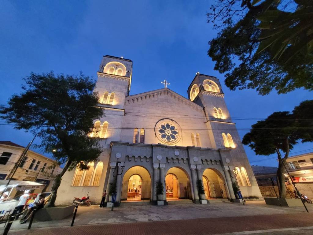 catedral de sant'ana estações da linha 11-coral cptm o que fazer