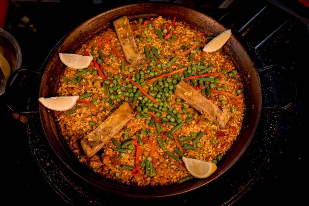 La paella, almuerzo del Día del Padre en São Paulo