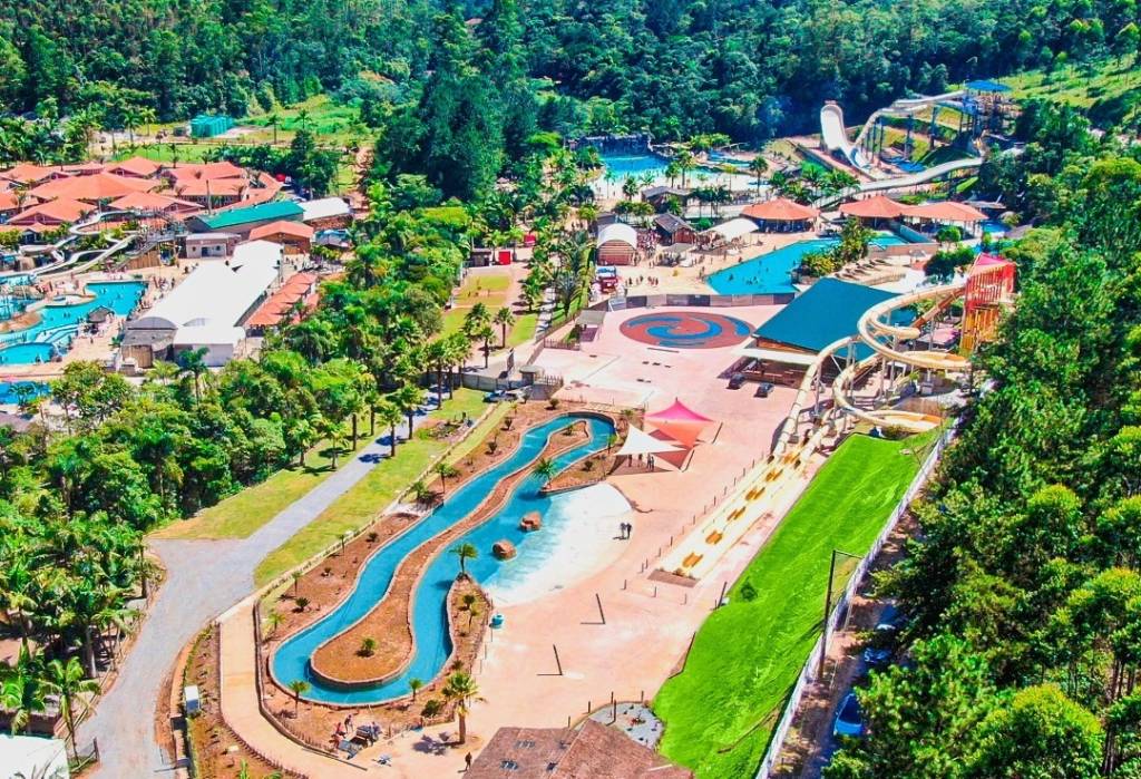 parque aquático magic city suzano piscina de água quente são paulo