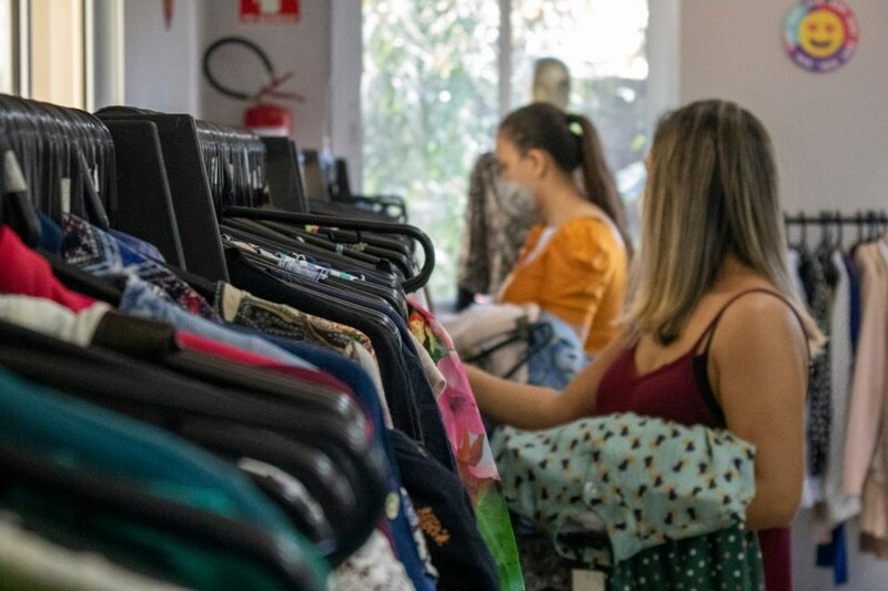 bazar beneficente em são paulo onde comprar roupas baratas