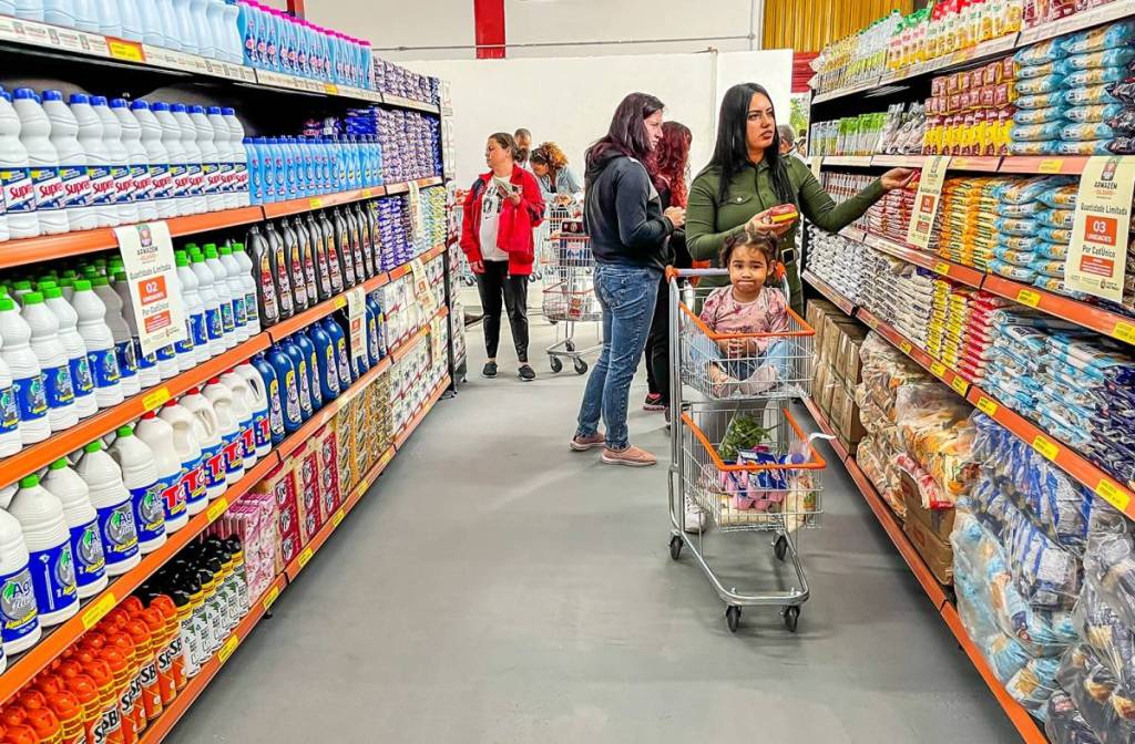 o que é armazém solidário de sp como funciona mercado barato