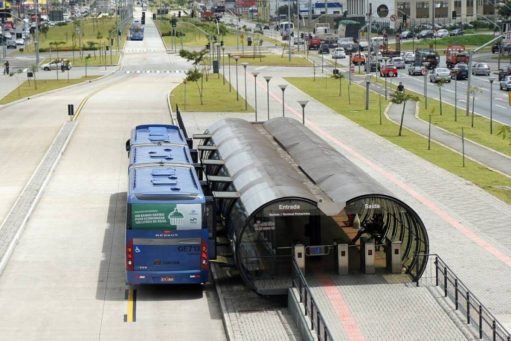 los autobuses de São Paulo son más lentos que las gallinas, transporte público, BRT