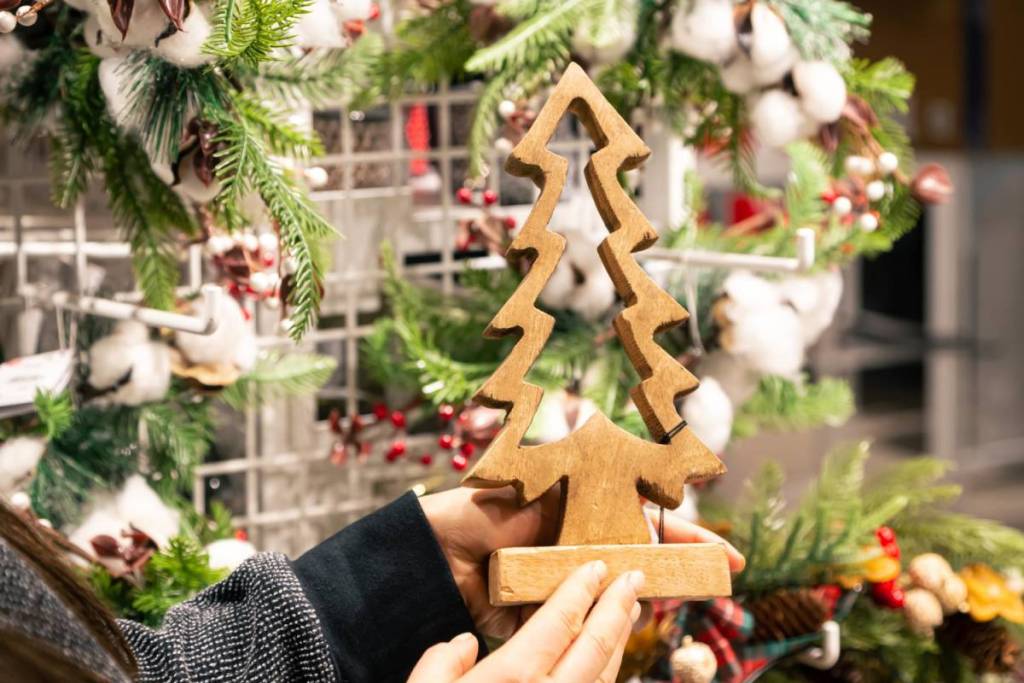 árbol de Navidad barato en São Paulo adornos navideños 25 de Março
