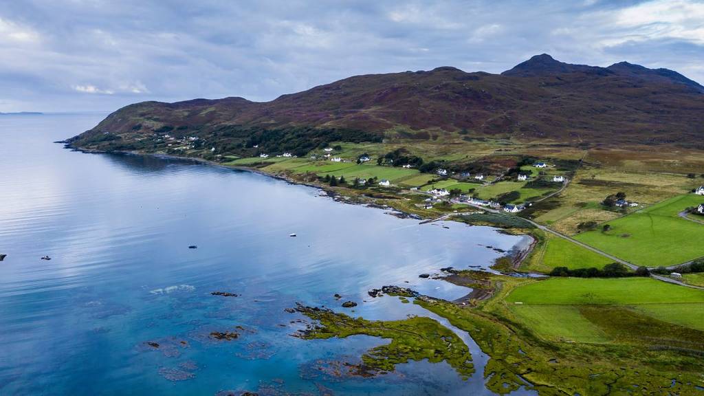 One Of The Most Remote Villages In Scotland Needs A New Teacher For Its Primary School