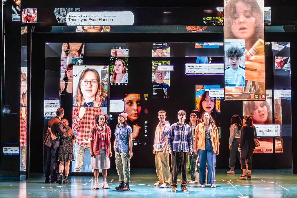 dear evan hansen musical