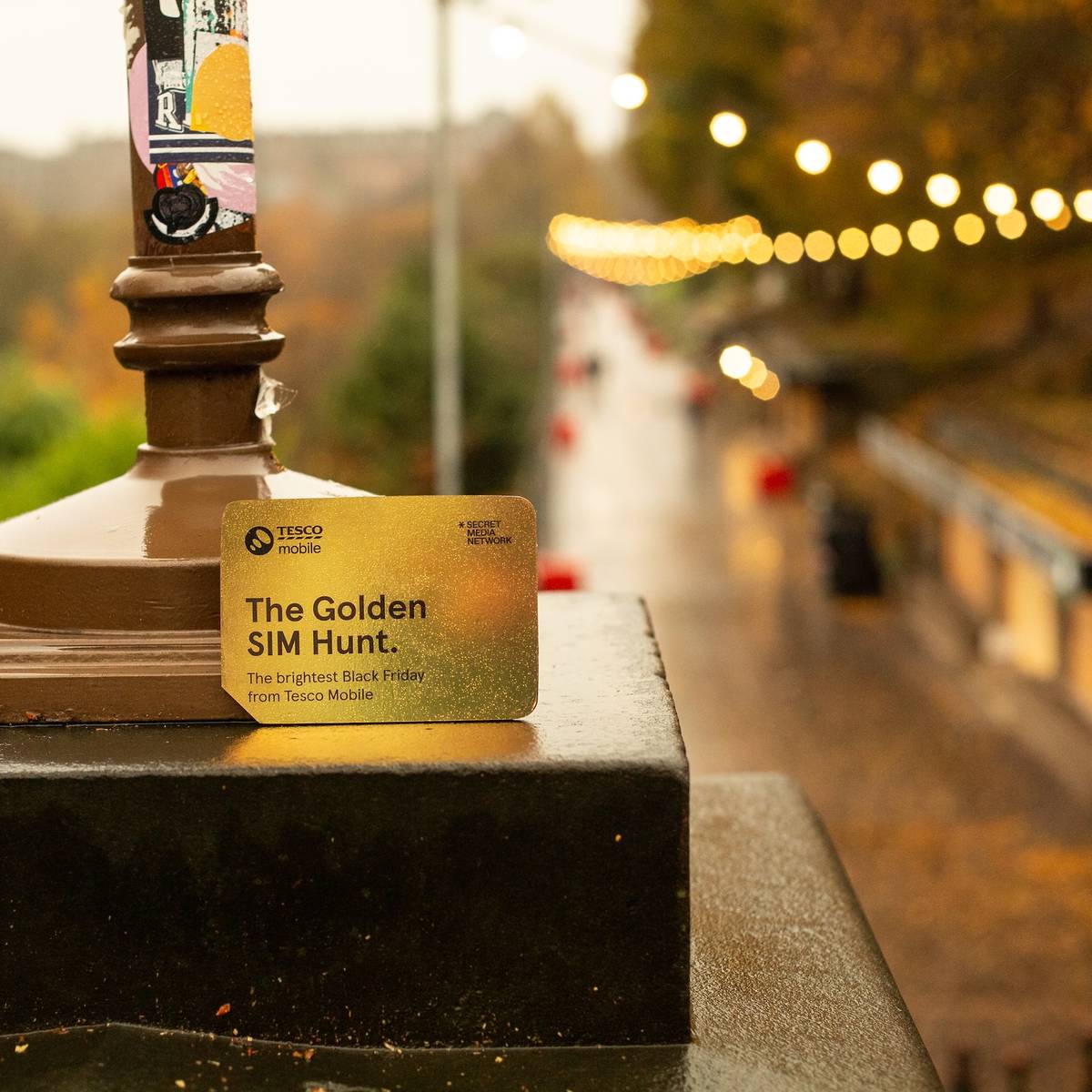 golden sim card hidden on an edinburgh street