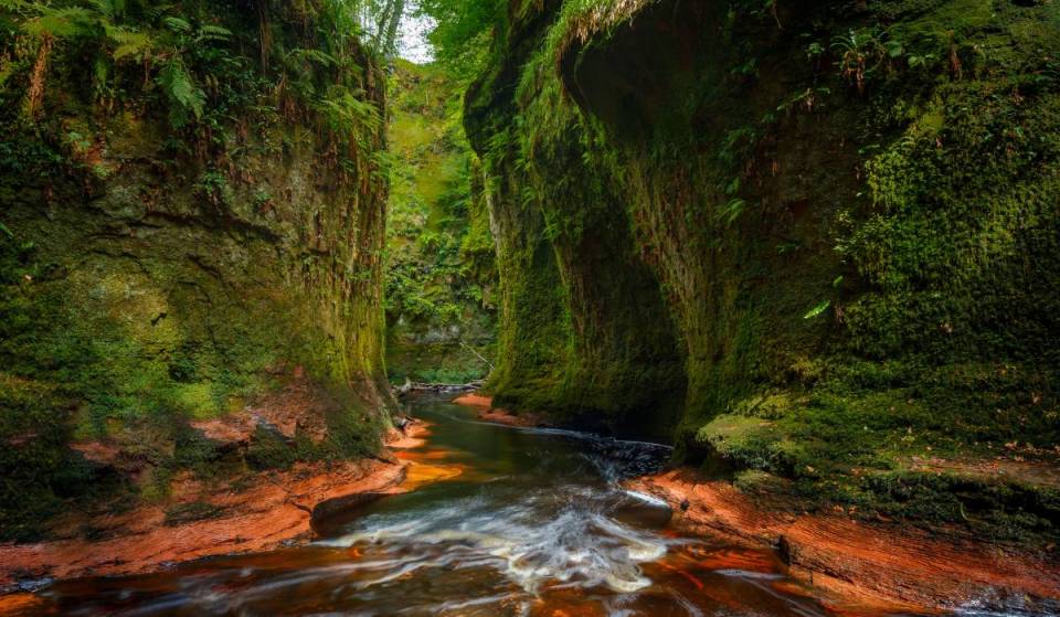 This stunning “Outlander” spot is officially up for sale – and it’s also known as Scotland’s “Grand Canyon”