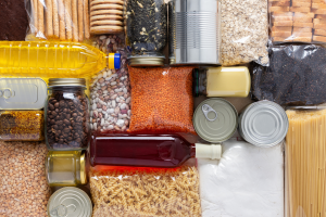 The government is urging Edinburghers to stock up on a whole load of emergency essentials as part of a new ‘Be Ready’ campaign that’s being rolled out across the UK