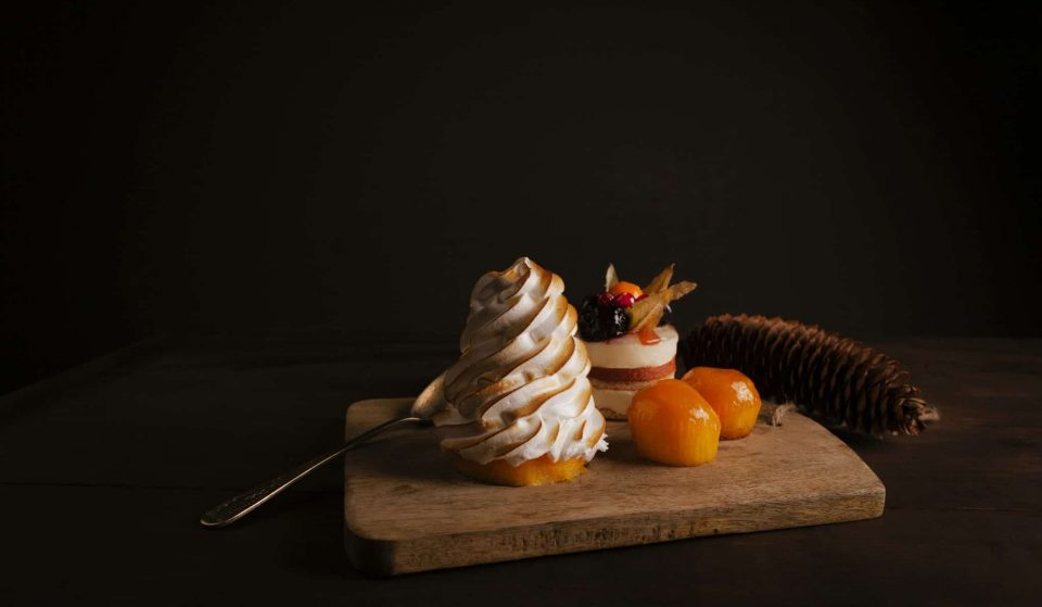 Tantalise Your Taste Buds At This Wonderful ‘Dining In The Dark’ Food Experience