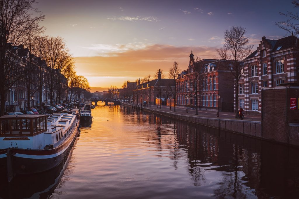 Tonight Will Be Amsterdam s Last 7pm Sunset Until March 2022