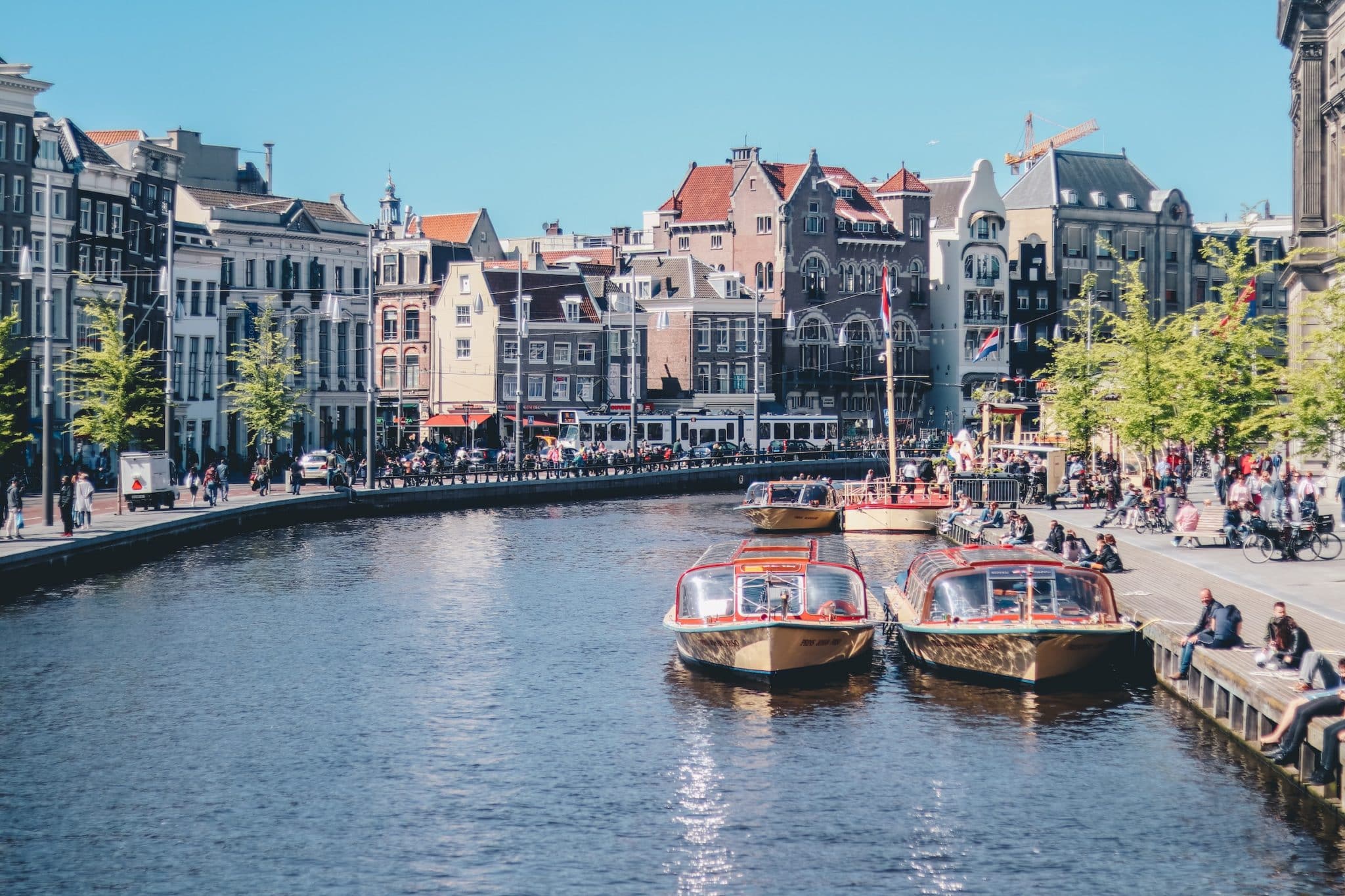 30 graden in Amsterdam: maak je klaar voor een bloedheet weekend