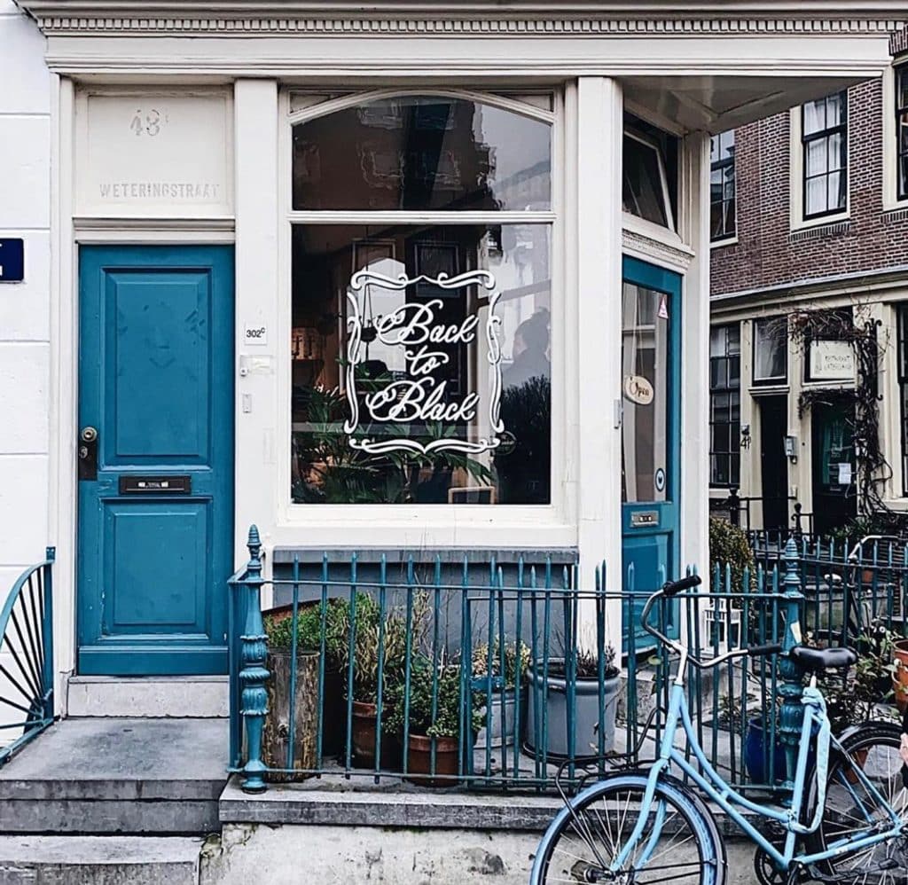 9 Top Notch Coffeehouses Cafés In Amsterdam To Try Today