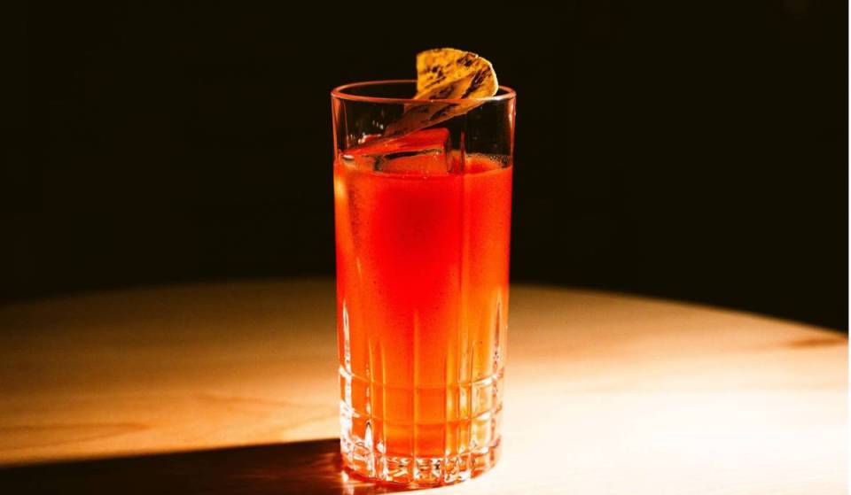 Los mejores bares de cócteles de Ámsterdam: desde speakeasies ocultos hasta lujosos skybars