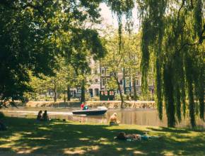 De 20 mooiste parken in Amsterdam voor een heerlijke wandeling