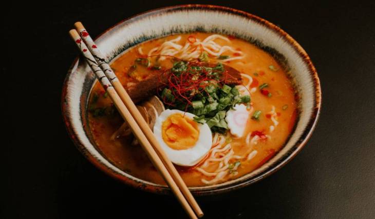 De beste ramen in Amsterdam: 7 restaurants voor een heerlijke Japanse bowl