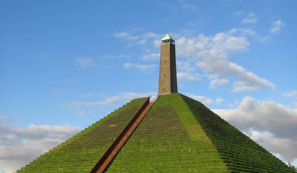 Just a 45-minute drive from Amsterdam, tucked deep in the forests of the Utrechtse Heuvelrug, stands a 33-meter-high pyramid that Napoleon’s army built in barely 27 days