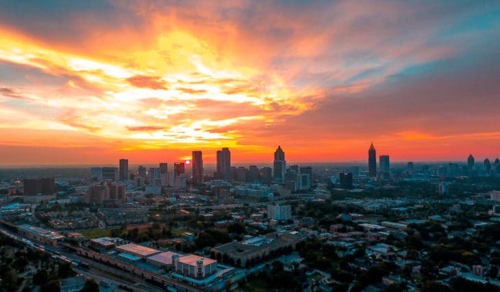 La primera puesta de sol a las 6:00 p. m. de 2026 en Atlanta será dentro de una semana.