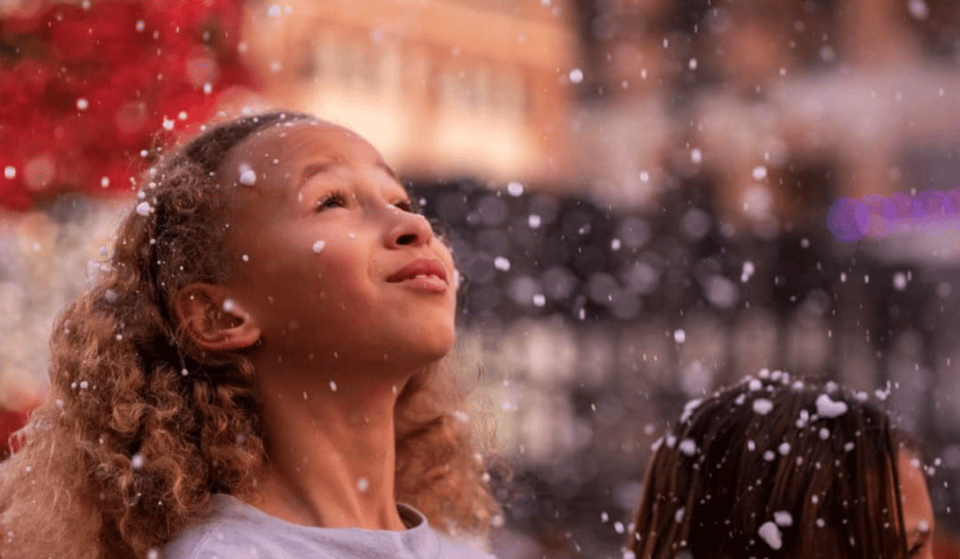 It’s Snowing Every Night In Atlanta Thanks To This Magical Snow & Light Show