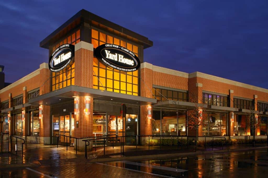 Entrada a Yard House en Atlantic Station