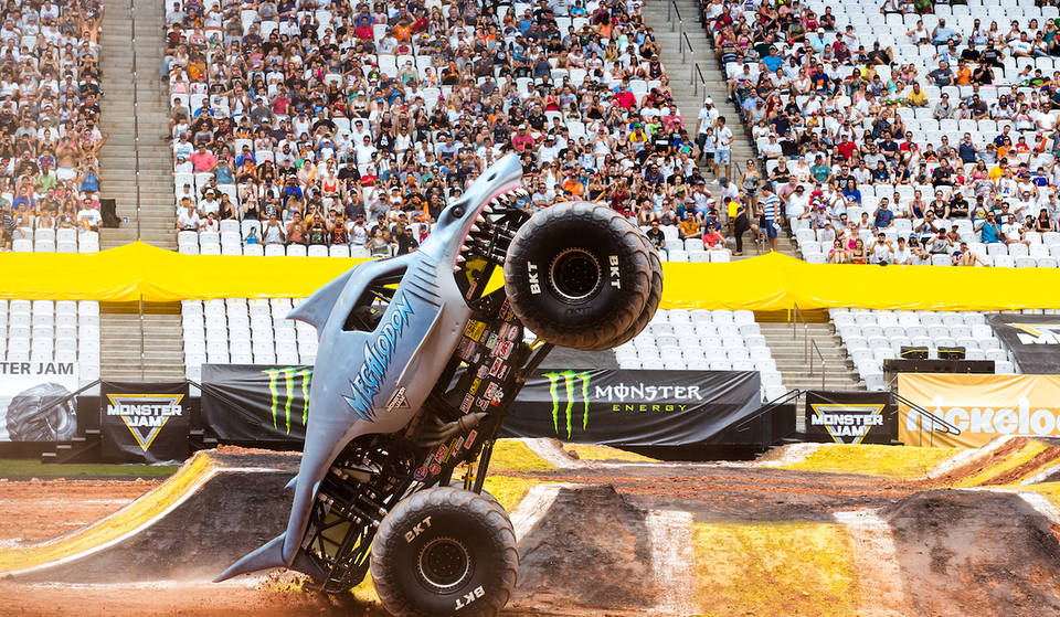 Los Monster Trucks de 12.000 libras lucharán para ver quién es el más rápido, el más hábil y &amp; el más fuerte de Atlanta en Monster Jam