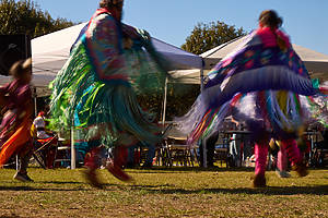 El festival anual First Voices vuelve a Atlanta este noviembre para celebrar las culturas indígenas con un powwow gratuito de dos días, cuentacuentos, música, comida tradicional y mucho más