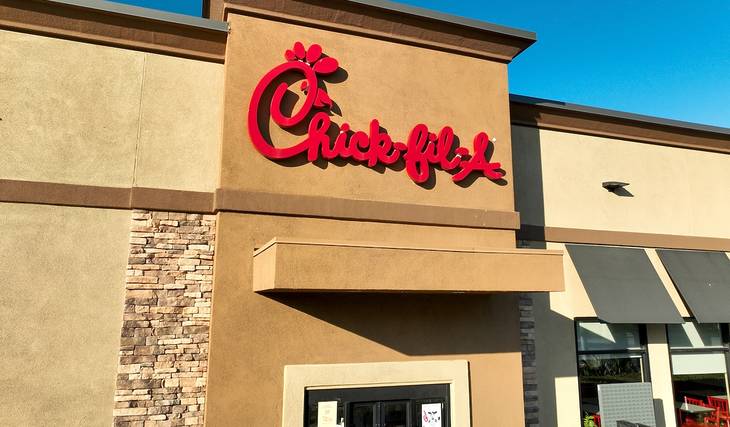 Chick-fil-A anuncia su primera salsa nueva en 10 años: la salsa picante de Chick-fil-A