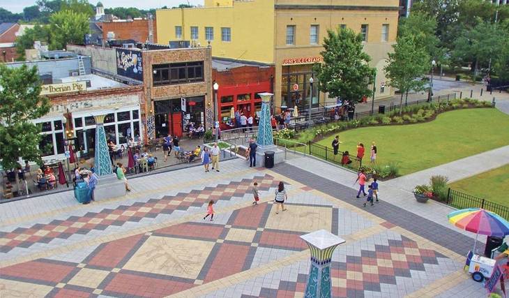 This Amazing Holiday Deal Pays You $20 Just For Shopping At Local Businesses In Decatur — Here&#8217;s How You Can Get Your Gift Card