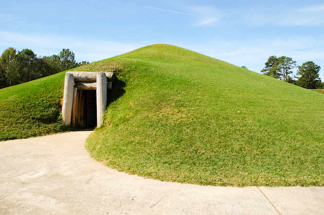 Ocmulgee National Monument native american indian mounds