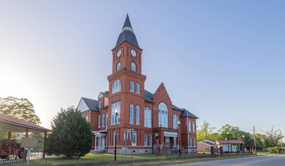 This Small Town Just 2.5 Hours From Atlanta Is The Cheapest Place To Buy A Home In The State Of Georgia