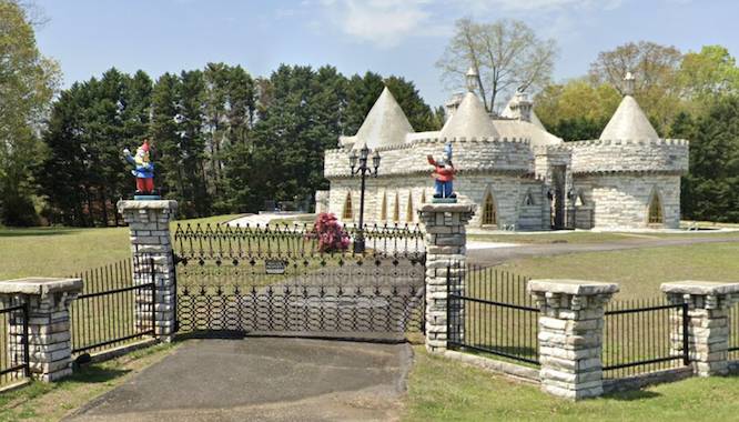 a castle in Georgia that you can see from the road