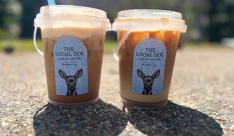 Esta cafetería de Atlanta es el hogar del cubo de café viral – Aquí es cómo usted puede agarrar un cubo de café para poner en marcha su día
