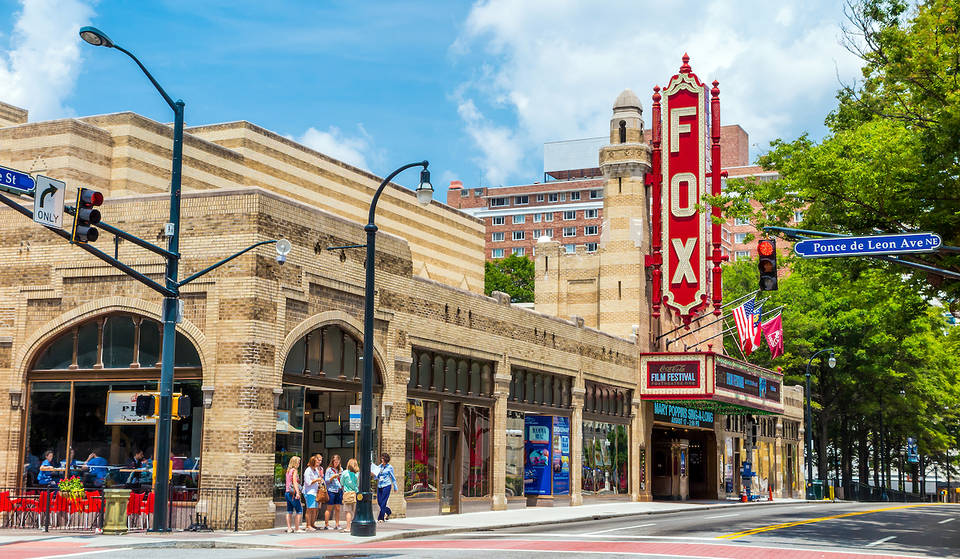 El icónico Fox Theatre de Atlanta, galardonado como Teatro del Año 2025, acapara la atención internacional