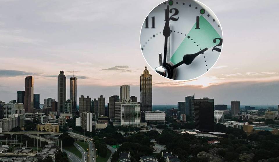 Daylight Saving Time In 2025 — Here&#8217;s When To Fall Back This Year &#038; When You Gain An Hour Of Sleep