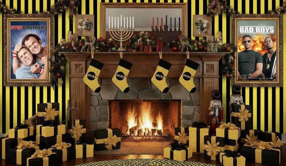 This FREE Holiday-Themed Rage Room Encourages Atlantans To Let Off Some Steam — Smash Some Ornaments, Drop-Kick Wrapping Paper Disasters & Deck The Halls 
