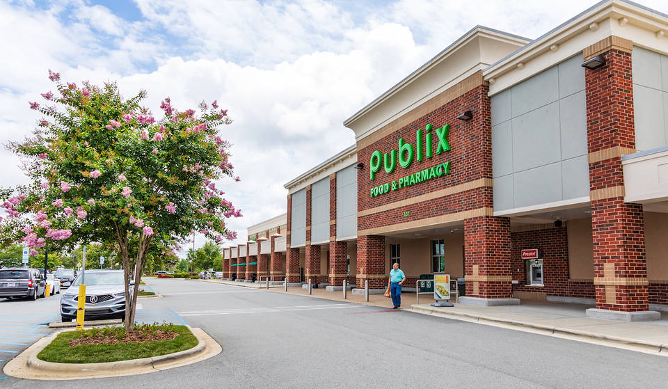 ¿Hay tiendas abiertas el día de Navidad en Atlanta? Horario del Día de Navidad para Walmart, Target, Publix, Waffle House y Más