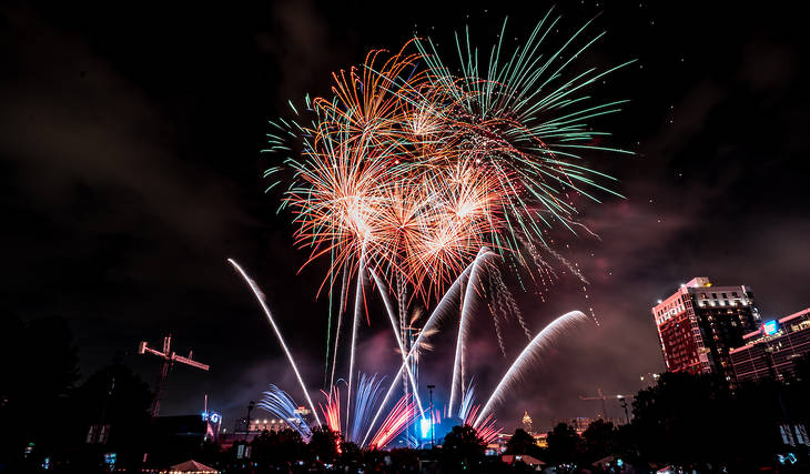 5 lugares para ver fuegos artificiales esta Nochevieja en Atlanta