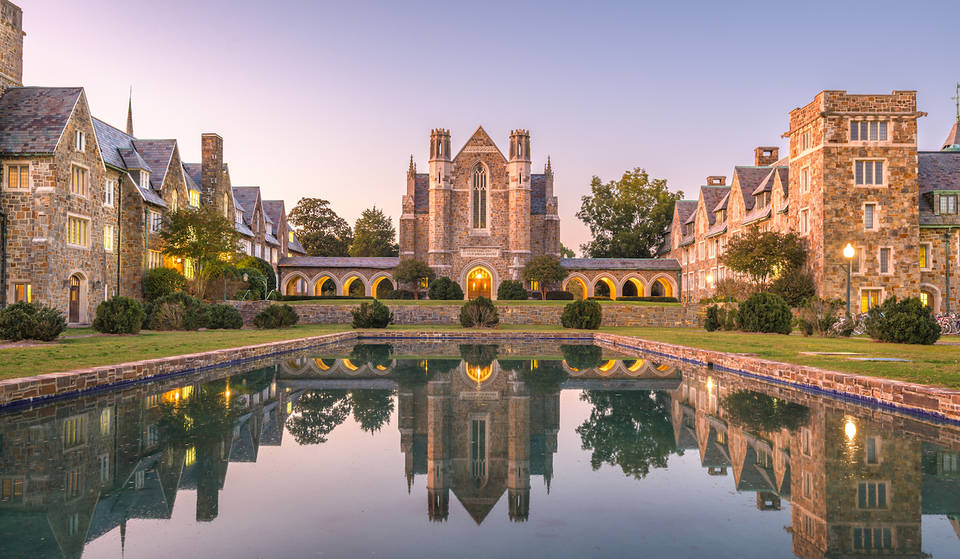 El mayor campus universitario del mundo se encuentra en este tranquilo pueblo de película de Georgia, a sólo 1,5 horas de Atlanta: 27.000 hectáreas y sólo 2.300 estudiantes.