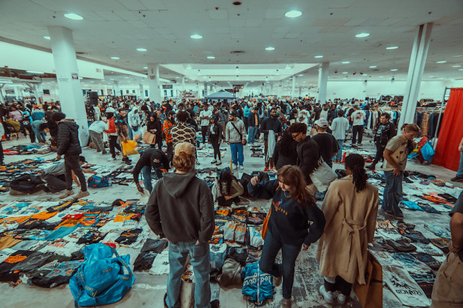 massive thrift event with lots of fashionably-dressed people