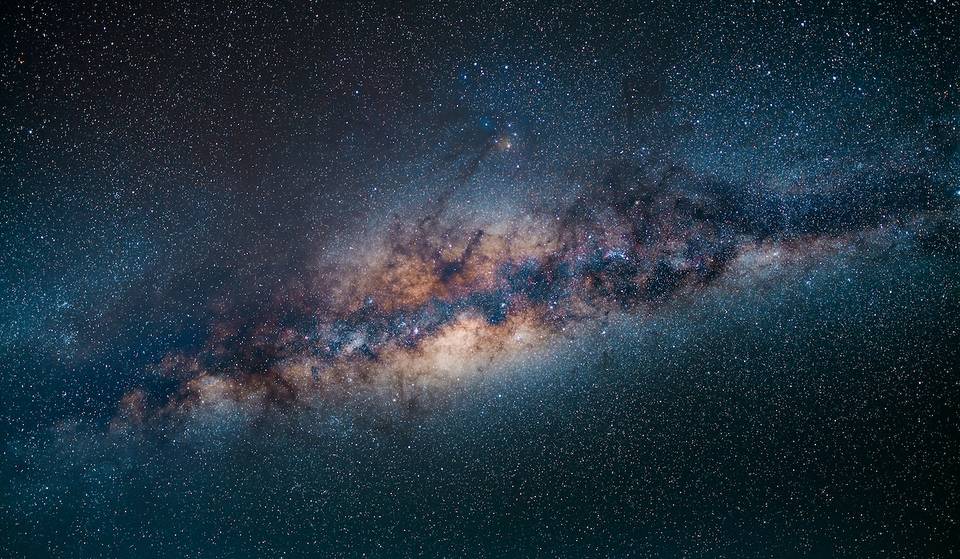 Este impresionante bosque nacional a solo 75 minutos de Atlanta es un lugar reconocido por su cielo oscuro, perfecto para observar las estrellas y realizar actividades astronómicas.