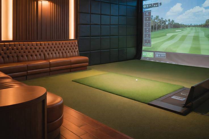 an indoor golfing simulator