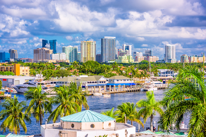 Skyline de Fort Lauderdale, Florida, EE. UU.