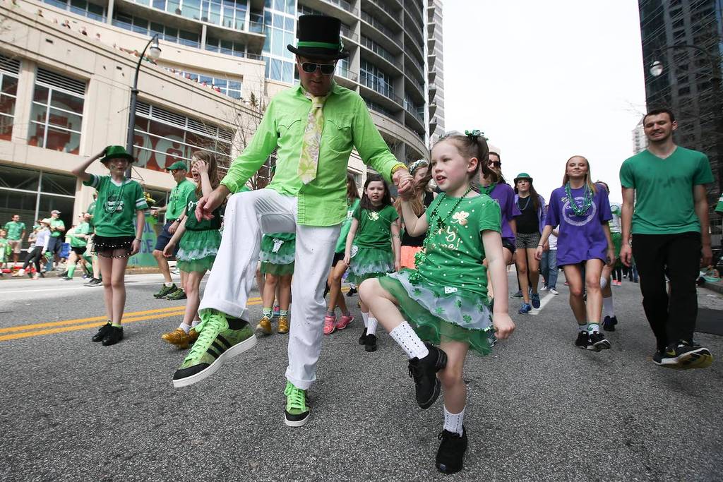 little girl Irish dancing